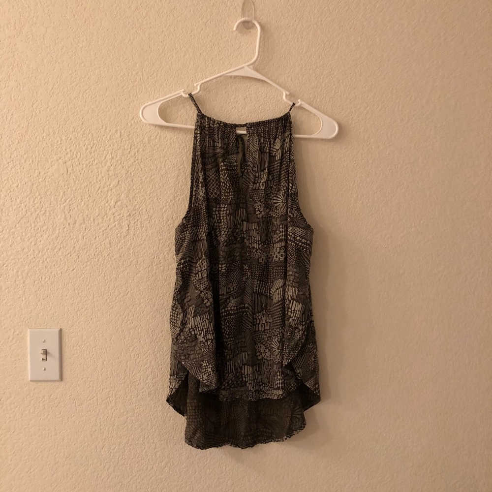 BP tank top.